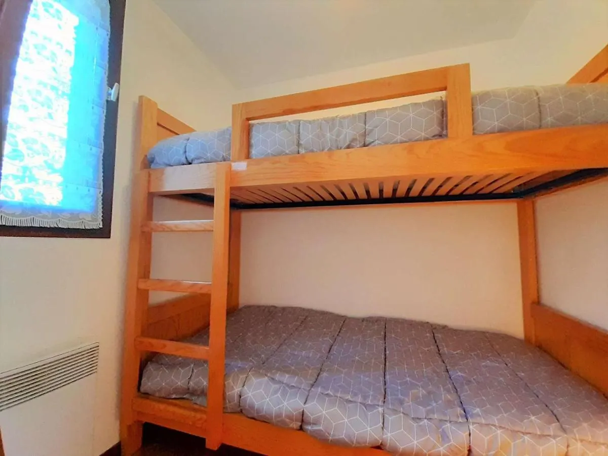 Appartement T3, 4 Pers, Balcon, Parking - Saint-Lary Soulan - Fr-1-457-299 Vignec 0*,  Francja